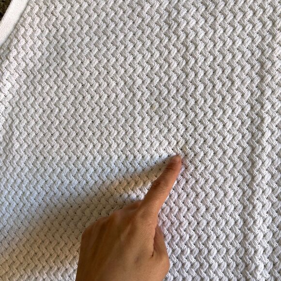 Tommy Bahama XL White Sleeveless Knit Tank Top Textured Design Side Ties - Picture 5 of 11